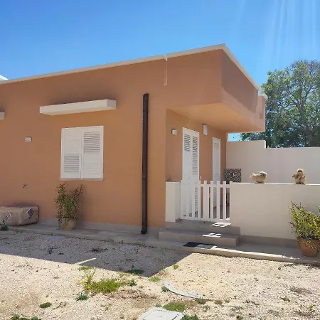 La Casetta Del Fico D'india Holiday home *